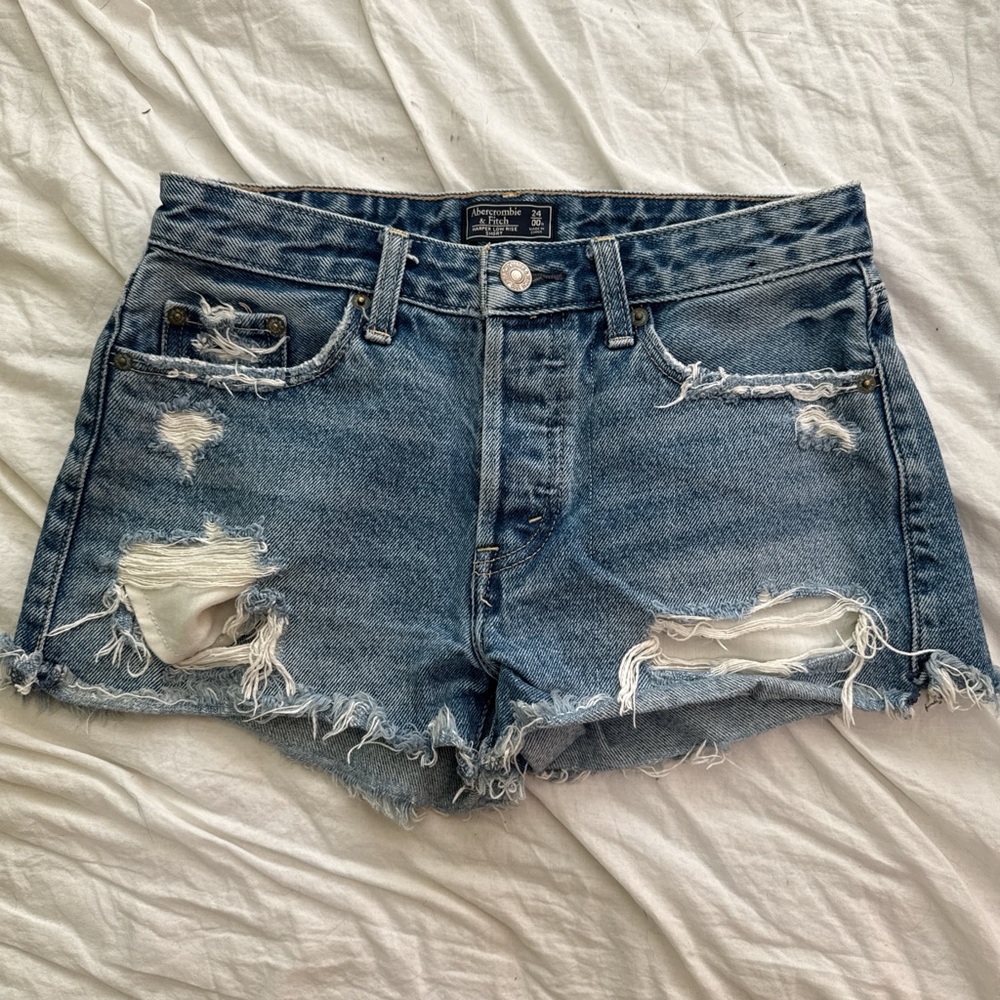 Abercrombie &Fitch    Distressed Blue Denim Shorts